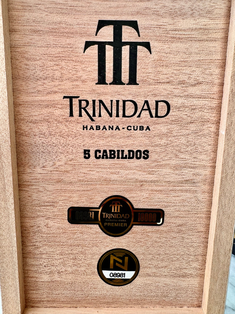 IN STOCK - NEW LIMITED EDITION - Trinidad Cabildos Limited Edition 2024 - Box of 5 Cigars - Numbered Travel Case. Very Exclusive