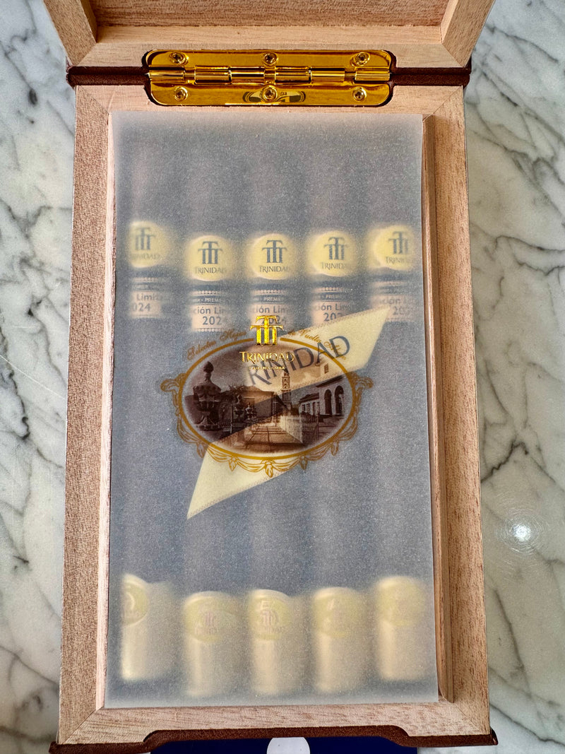 IN STOCK - NEW LIMITED EDITION - Trinidad Cabildos Limited Edition 2024 - Box of 5 Cigars - Numbered Travel Case. Very Exclusive