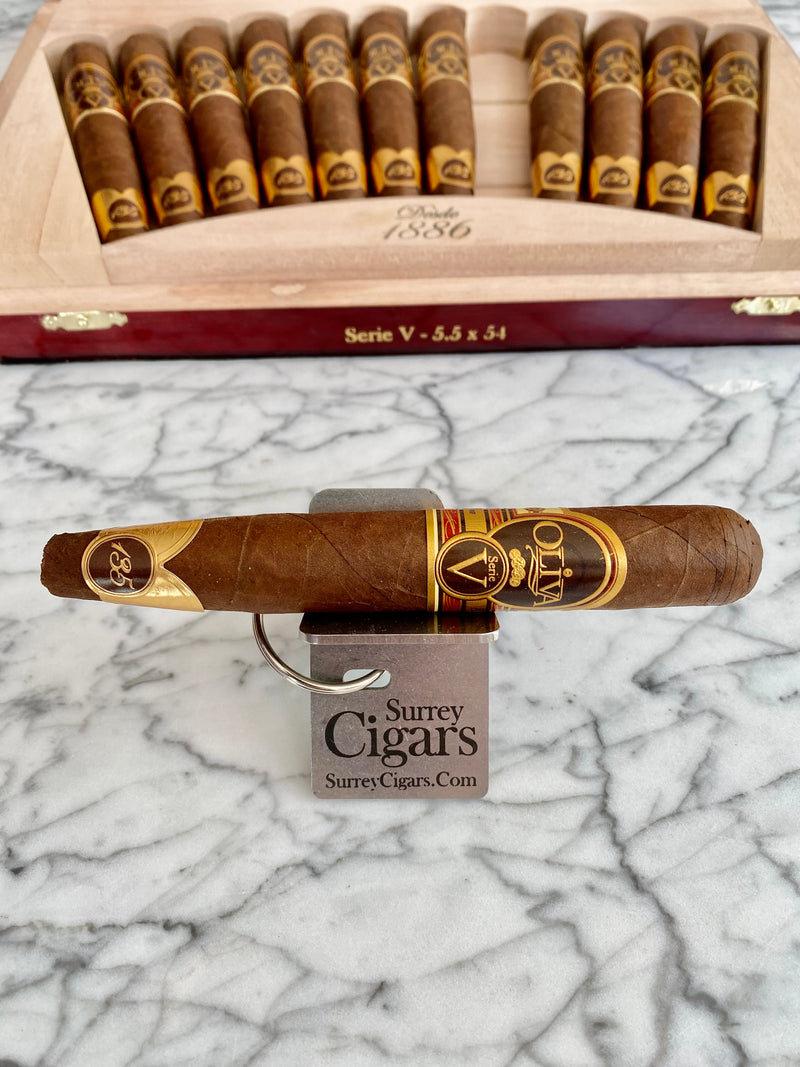 Oliva 135 Aniversario Serie V Edicion Real  Limited Edition Only 3000 boxes