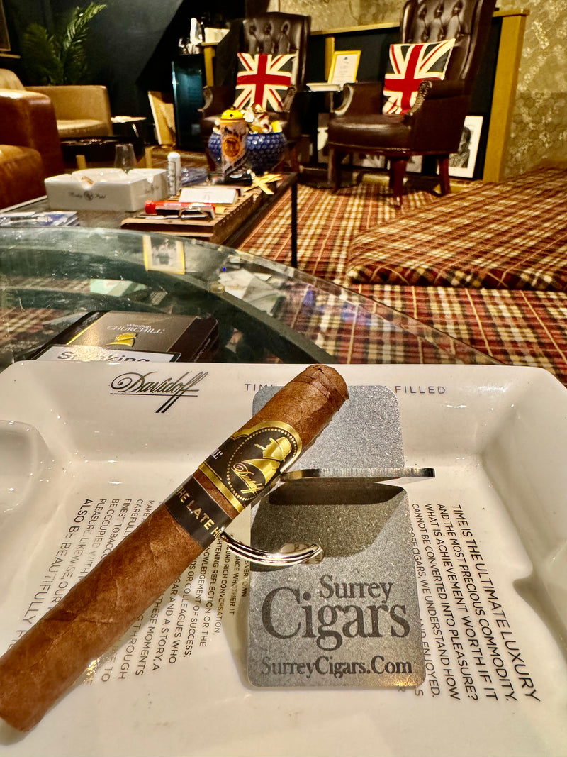 Davidoff Winston Churchill Late Hour Series  Petit Panatela NEW CIGAR JAN 2024