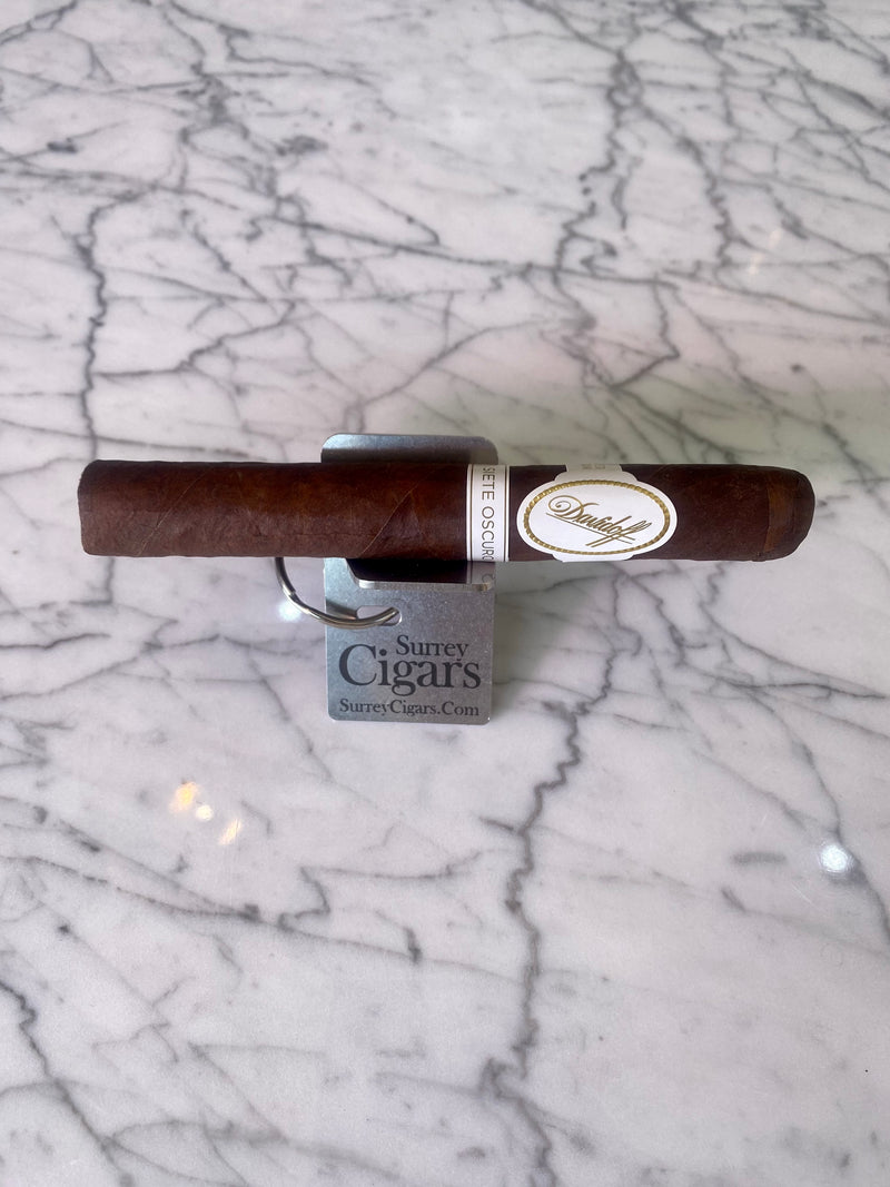 Davidoff Siete Oscuro Limited Edition 2021 (Only 1,930 Numbered Packs Exist)