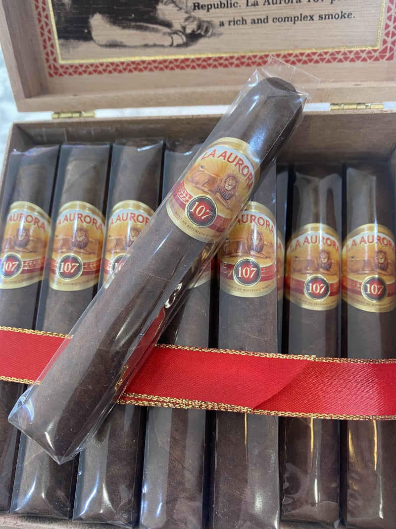 La Aurora 107 Maduro Robusto